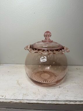 Hocking Glass Old Colony Cookie Jar , Pink Depression Old Colony/Open Lace Cooki